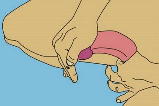 zginanie penisa w celu powiększenia głowy