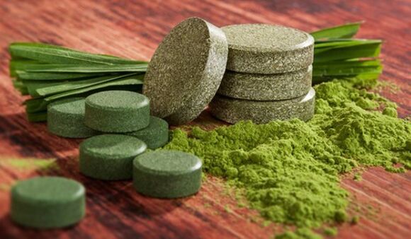 Spirulina jest korzystna dla mężczyzn ze względu na wysoką zawartość aminokwasów